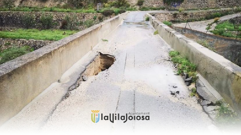 L'Ajuntament de la Vila intervindrà d'urgència el pont del Salt d’en Gil després de patir un enfonsament intern en la seua estructura a causa de les pluges torrencials