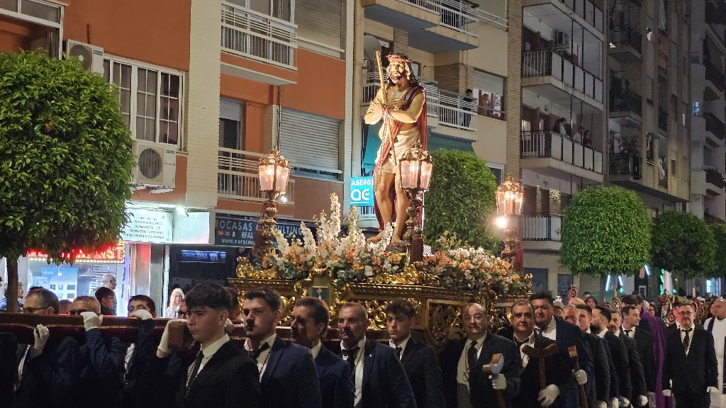 La cofradía del Ecce Homo procesiona la noche del Jueves Santo en Villajoyosa