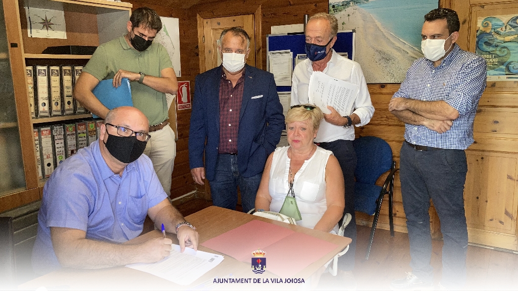L'Ajuntament signa l'acta de replanteig de les obres imminents de l'avinguda Mariners de la Vila Joiosa