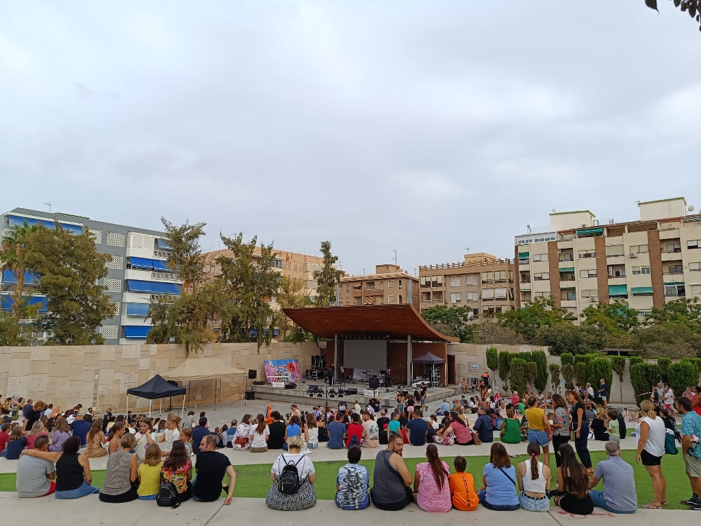 Més de 3000 persones de tota la Comunitat Valenciana han participat en la tercera edició de la Fira del Manga i Cultura Japonesa a la Vila Joiosa